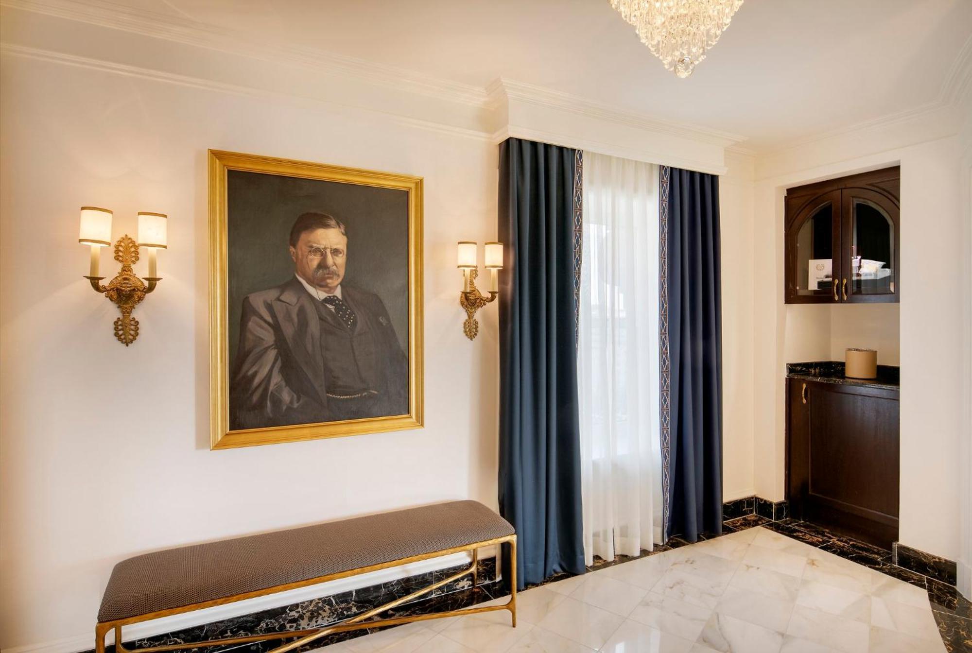 Hotel Willard Intercontinental By Ihg