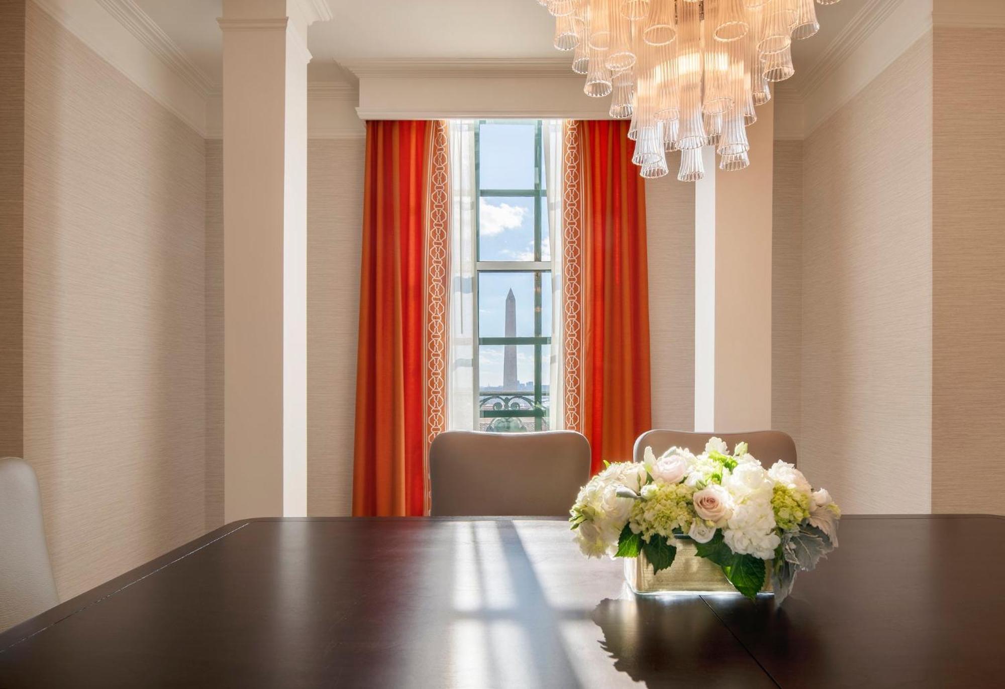 Hotel Willard Intercontinental By Ihg